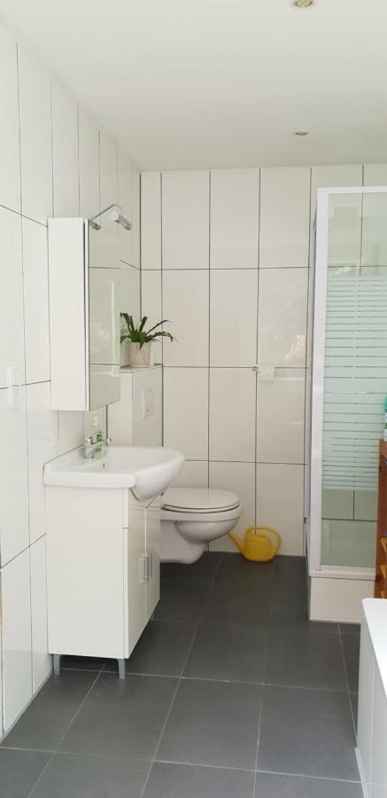 Traumhaftes Apartment In Moenchengladbach Ohler Luaran gambar